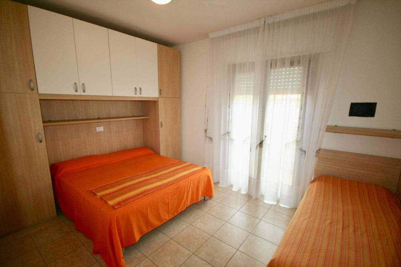 Ba- Tintoretto Apartments - Lignano Sabbiadoro Exterior foto