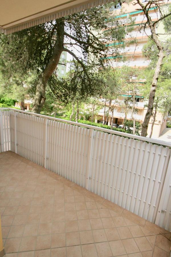 Ba- Tintoretto Apartments - Lignano Sabbiadoro Exterior foto